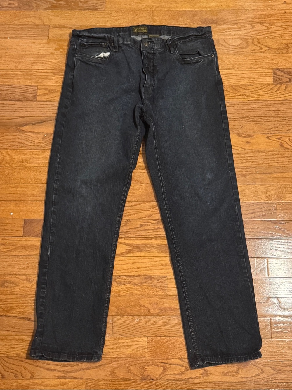 Men's Black Bootcut Jeans - Classic Everyday Style